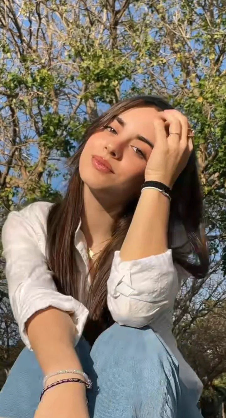 Laura C.